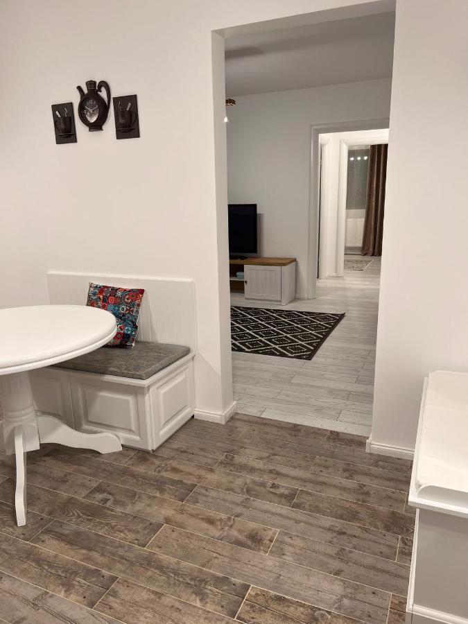 Apartament English Home 2 Camere Brasov Luaran gambar