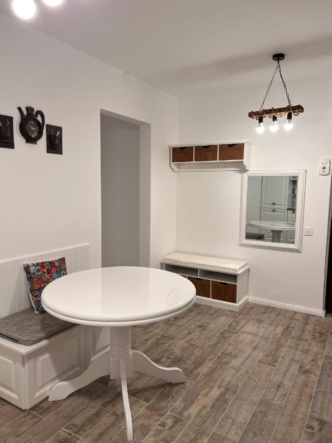 Apartament English Home 2 Camere Brasov Luaran gambar
